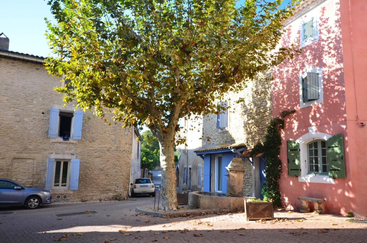 Les Chambres Du Vieux Bistrot Cabrières-dʼAvignon Eksteriør bilde