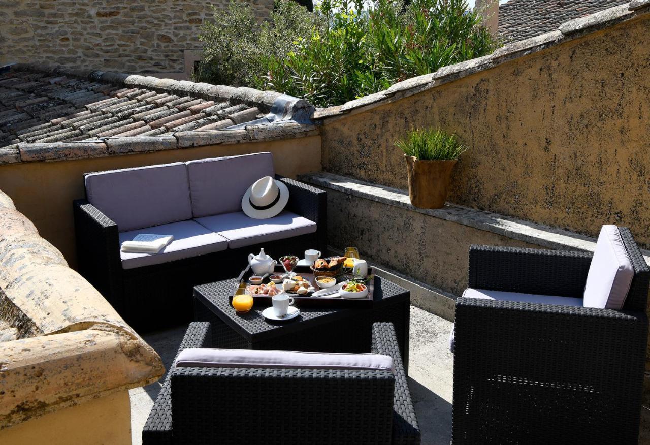 Les Chambres Du Vieux Bistrot Cabrières-dʼAvignon Eksteriør bilde